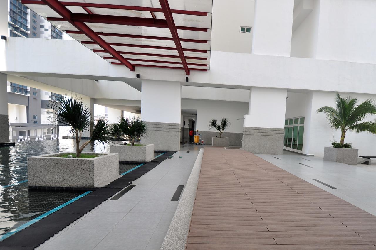 Kitolo Home @ Twin Galaxy 02, Jb星梦奇缘studio款 Johor Bahru Exterior photo